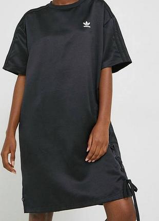 Футболка adidas always original laced tee dress black