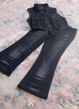 Комплект костюм джинси топ джинсова безрукавка літній костюм чорний джинси чорні прямі брендовий костюм zara