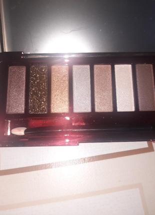 Палетка теней с зеркалом и кисточкой patricia ledo challenge,тон 01