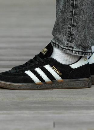 Кроссовки adidas spezial