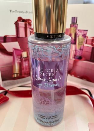 Victoria's secret love spell in bloom fragrance mist оригінал