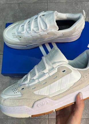Кроссовки adidas
