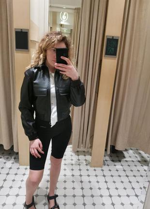 Нова куртка stradivarius