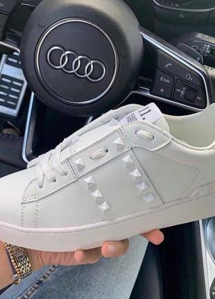 Кроссовки valentino валентино белые