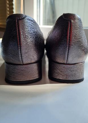 Туфли балетки кожаные серебристые unisa6 фото