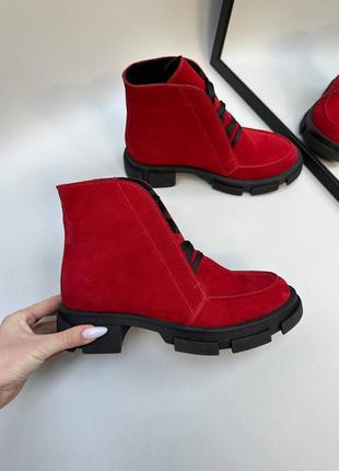 Червоні замшеві черевики демісезонні чи зимові колір на вибір