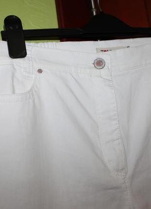 Белые котовые летние женские брюки, 44 eur наш 50-52 от toni denim2 фото