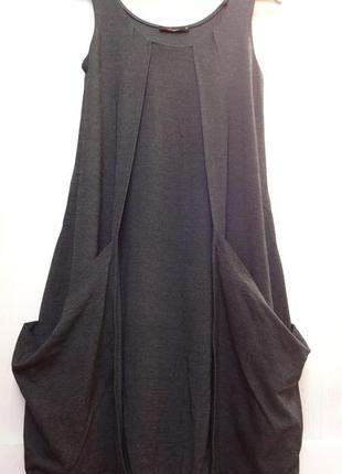 Платье сарафан с накладными карманами. италия.1 фото