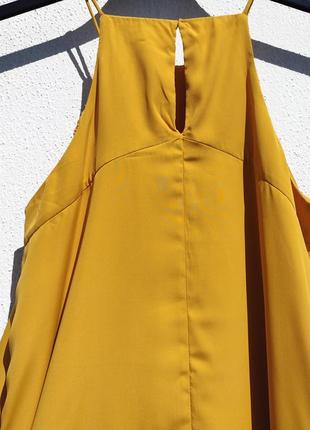 Красивое жёлто горчичное платье с декором h&m8 фото