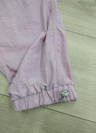 Bershka спортивные нейлоновые широкие брюки джоггеры баллоны карго на высокой посадке сиреневого цвета m l9 фото