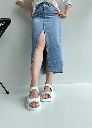 Босоножки белые на липучках,кожа