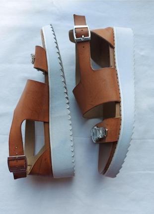 Босоніжки rainbow р.38