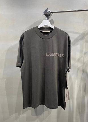 Футболка essentials fear of god