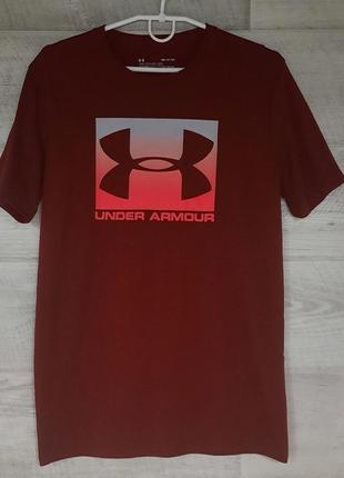 Футболка s/ m от  under armour