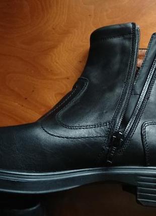 Фірмові брендові італійські черевики geox,оригінал,нові,made in italy,розмір 41.4 фото