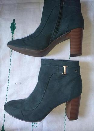 Зеленые сапоги 41 размера