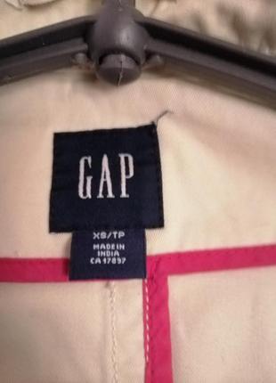 Стильный плащ gap3 фото