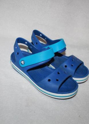 Сандали фирмы crocs размер j2 (наш 32-33)