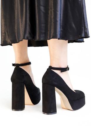 Туфли женские классические на каблуку черные3 фото