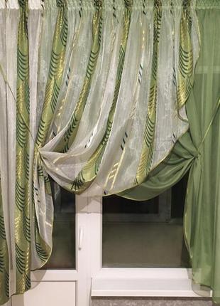Зелена тюль на кухню