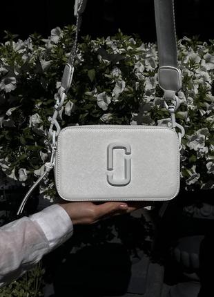 Жіноча сумка через плече marc jacobs the snapshot total white v2  марк джейкобс крос - боді