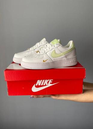 🥿🥾 кроссовки nike air force белые салатовые зеленые двойной свуш swoosh классические кожаные2 фото