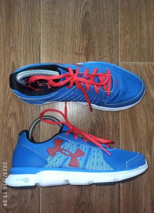 Кросівки under armour р.35,5