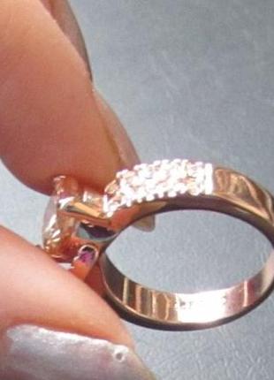 🏵️ потрясающее ювелирное кольцо с фианитами, 18 р., новое! арт. 12426 фото