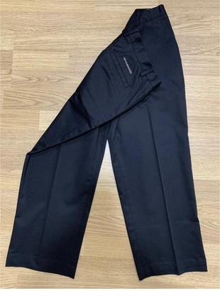 Укороченные брюки классика от burberry golf5 фото