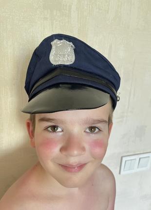Кепка шапка головной убор полицейский коп милиционер
