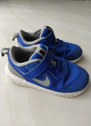 Кросівки дитячі nike revolution 5 (tdv) 27 розмір