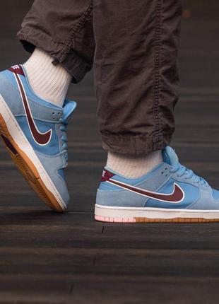 Nike sb dunk low “philllies”