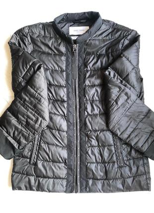 Куртка, ветровка