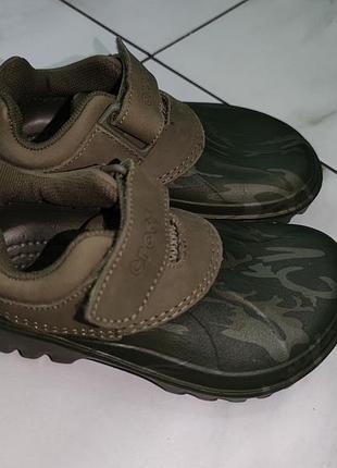 Хлопчикові комуфляжні шкіряні crocs clog сабо клоги 12-13 29-30