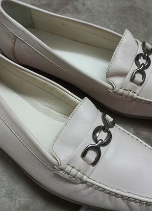 Туфли-лоферы мокасины фирменные кожа жен. 39р.clarks индии