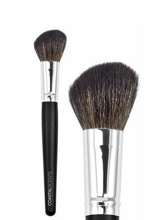 Кисть coastal scents classic blush angle brush large natural