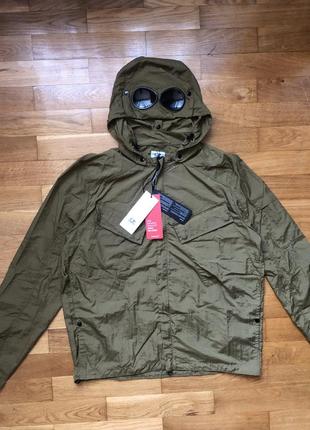 Вітровка c.p. company chrome-r goggle jacket green