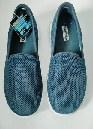 Фірмове базове жіноче взуття від skechers 36 р- оригінал