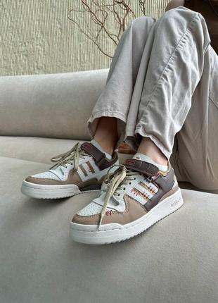 Трендовые кроссовки adidas forum