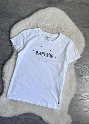 Levi’s женская фирменная футболка оригинал р. xs9 фото