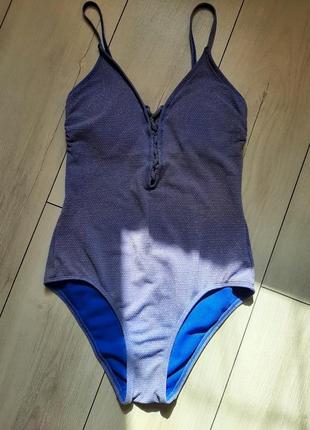 Суцільний купальник