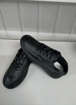Мокасины черные на шнурках.я-4008.размеры:37;38;40.цена-500грн
