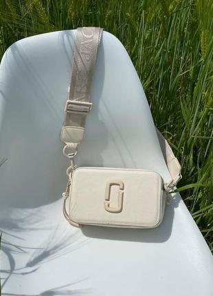 Женская сумка через плечо marc jacobs the snapshot total beige марк джейкобс кросс - боди5 фото