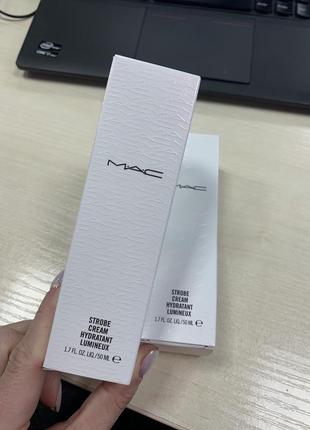 Mac strobe cream с легким блеском7 фото