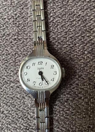 Часы винтаж срср заря женский раритет