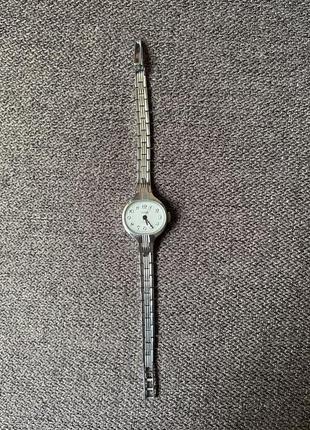 Часы винтаж срср заря женский раритет