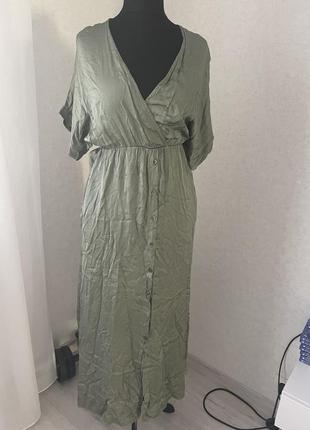 Длинное итальянское платье из вискозы