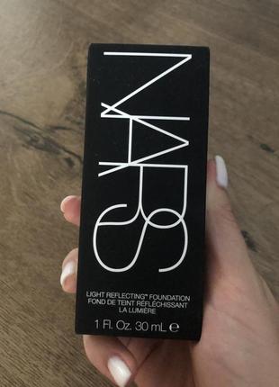 Тональний крем nars light reflecting foundation оригінал2 фото