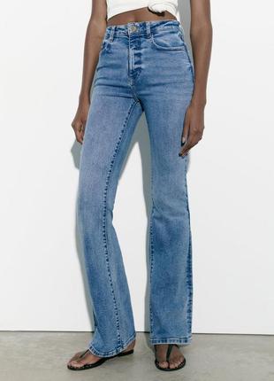 Расклешенные джинсы с высокой посадкой zara, 36р, оригинал