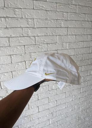 Nike roger federer white and gold оригінал2 фото